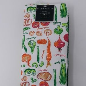 Laura Ashley 3 Veggies allover kitchen Towels